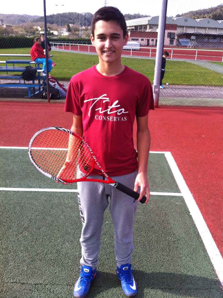 Luis Montull cae en la previa del Internacional de Tenis de Sanxenxo